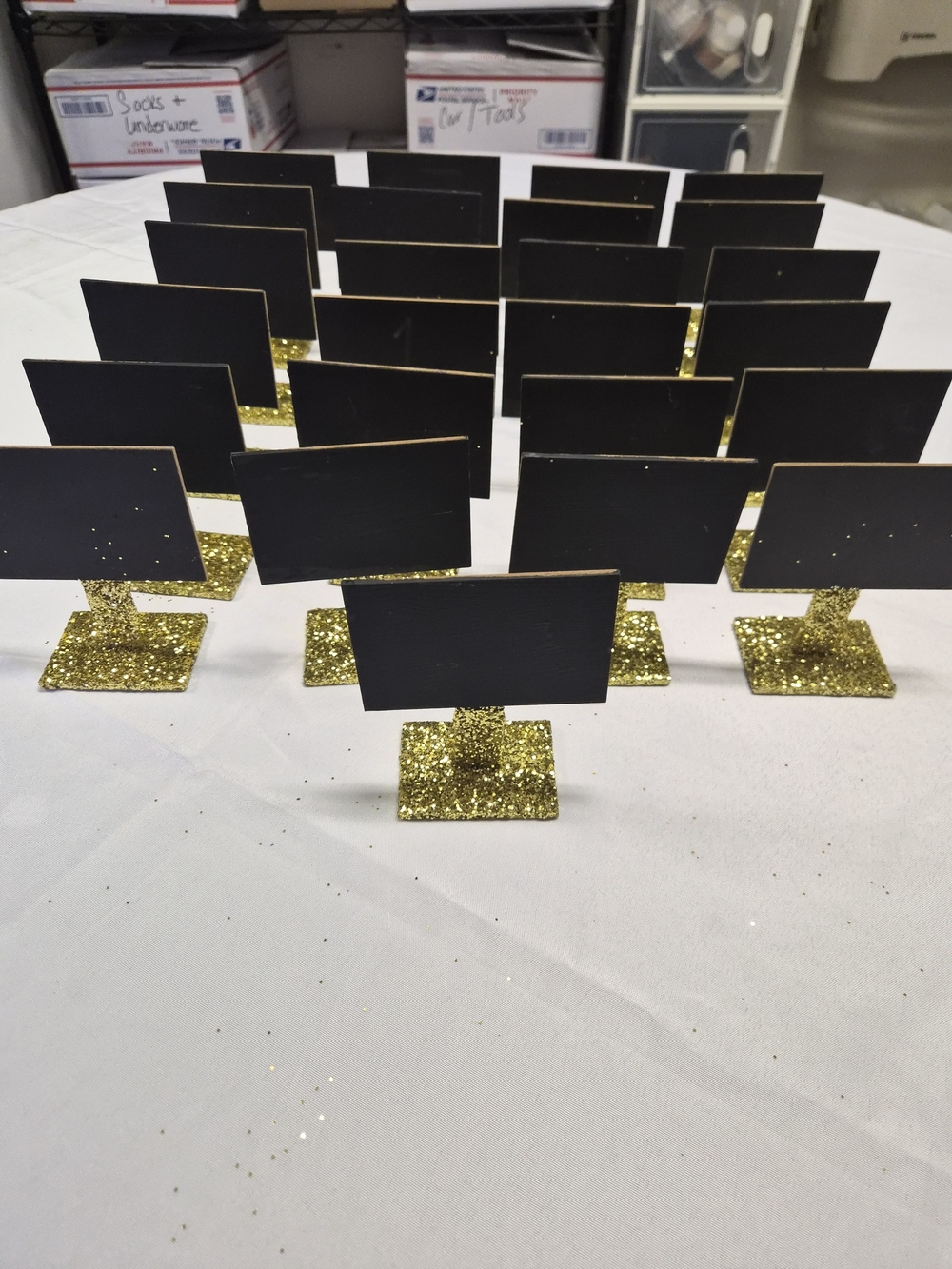 Gold Glitter Tabel Number Black Signs - Party Table Decor